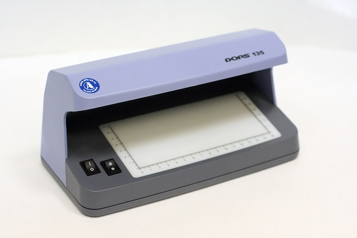 Детектор валют Dors 135