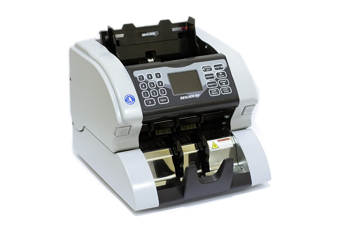 Счетчик банкнот Magner 100 Digital