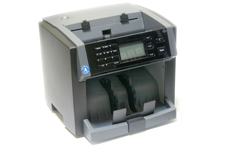 Счетчик банкнот PRO NC 3300